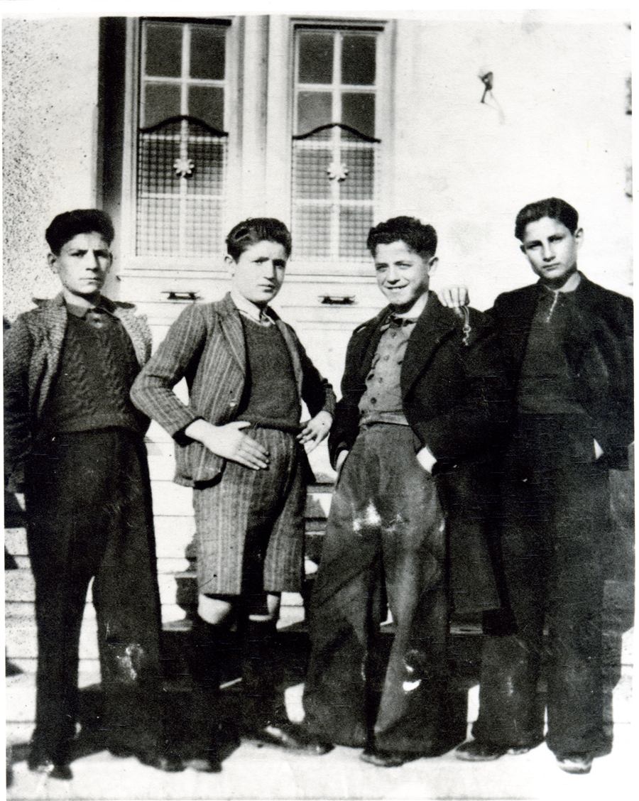 Νέοι του χωριού